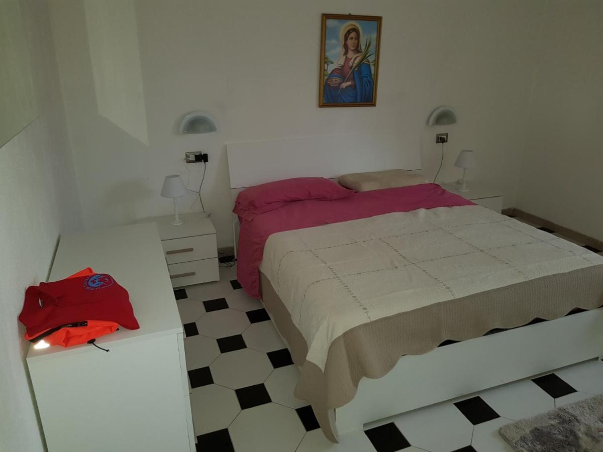 Appartamento Stangoni Badesi Kültér fotó